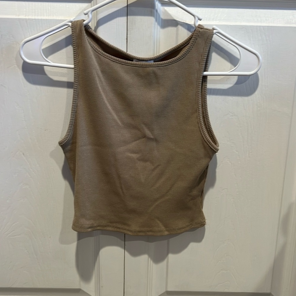 Princess polly size 2/small beige crop top